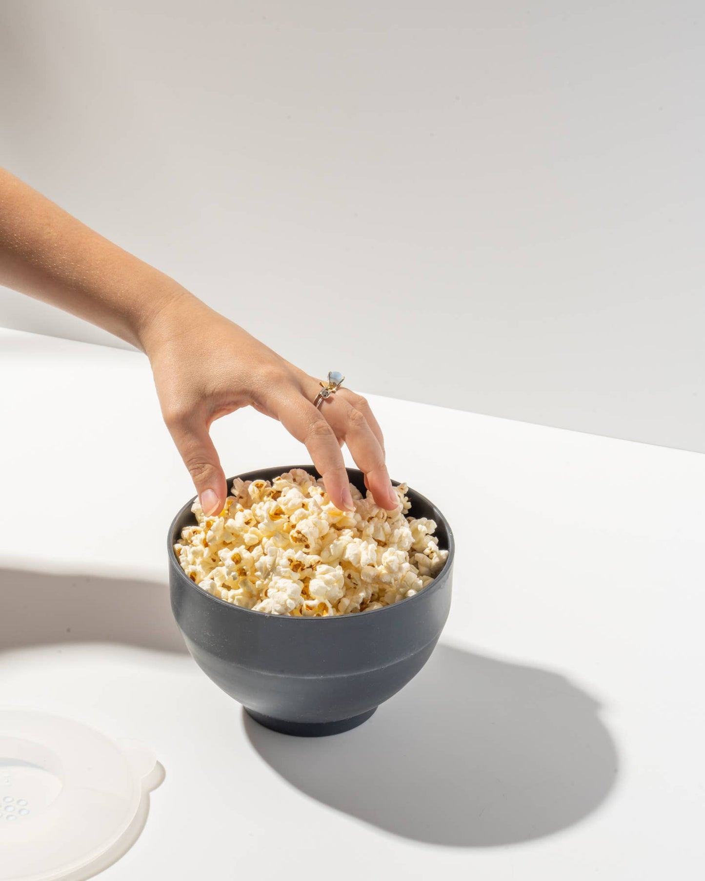 Personal Size Popcorn Popper: Charcoal